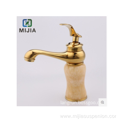 New Designed Kitchen Faucet With Pull Out